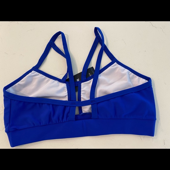 Top for exercises - Picture 15 of 16